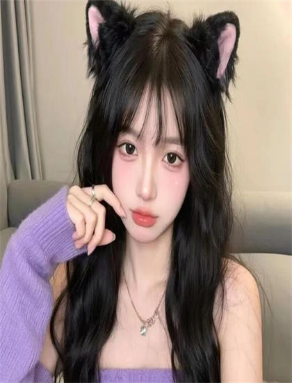 玫瑰奇缘恋与大明星现实意义探讨：社会影响与现实关联分析